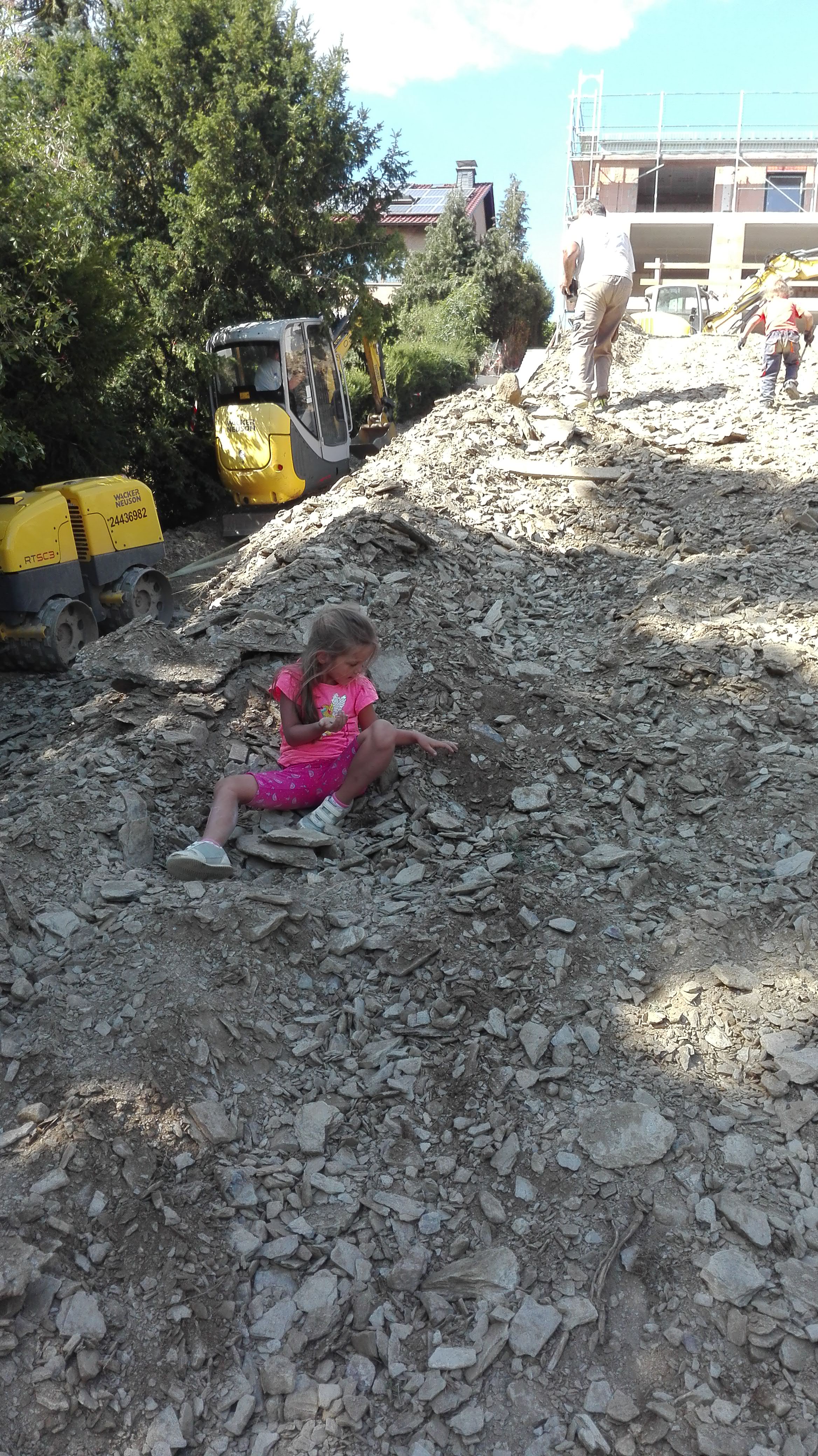 grundrissplanung-fuer-zfh-im-hang-334163-2.jpeg
