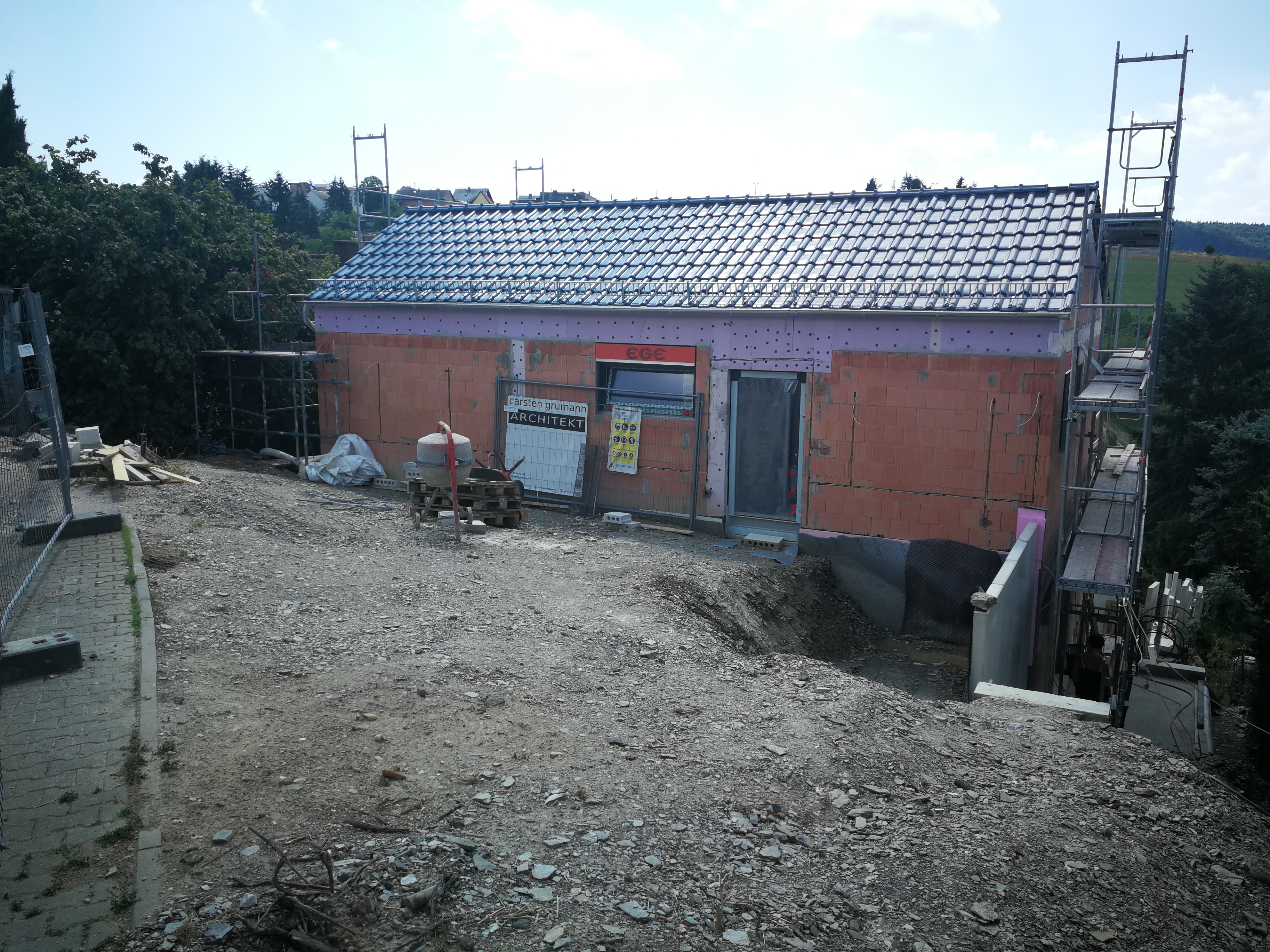 grundrissplanung-fuer-zfh-im-hang-338936-2.jpg