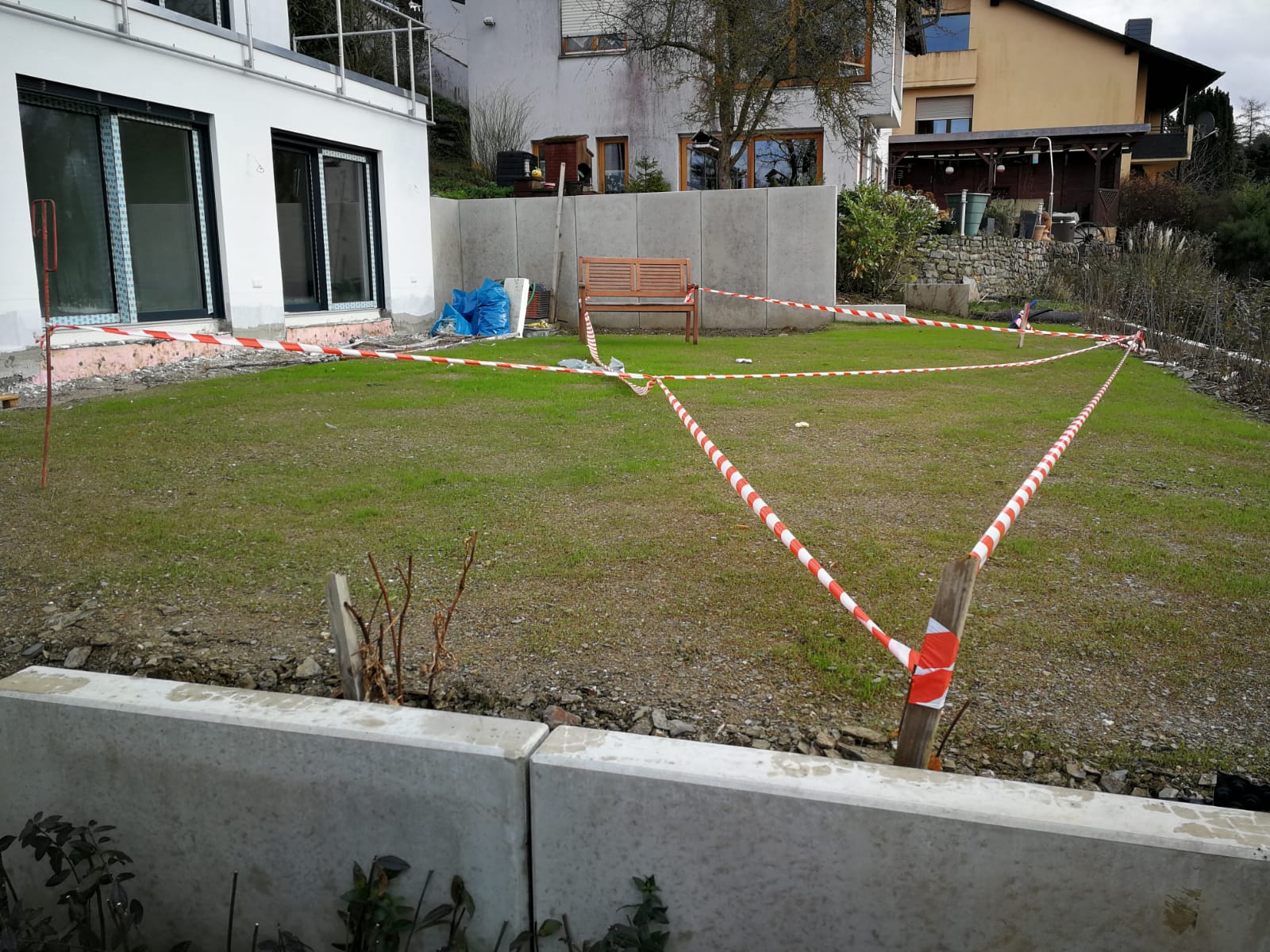 grundrissplanung-fuer-zfh-im-hang-362668-7.jpg