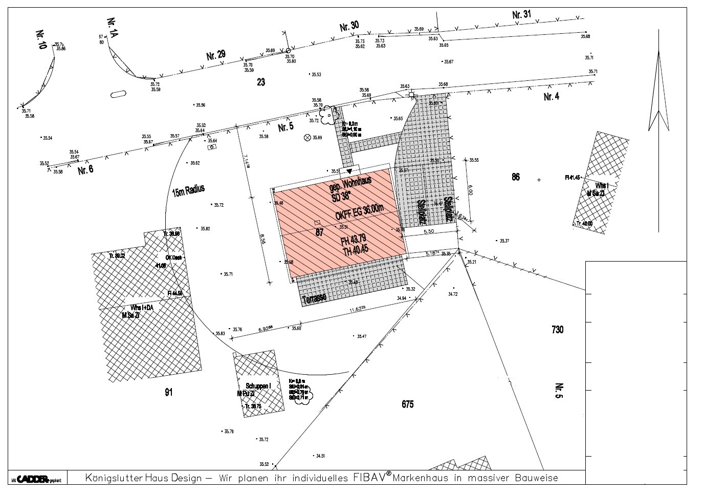 Lageplan eines Baugrundstücks mit Hausgrundriss, Terrasse und Umfeld