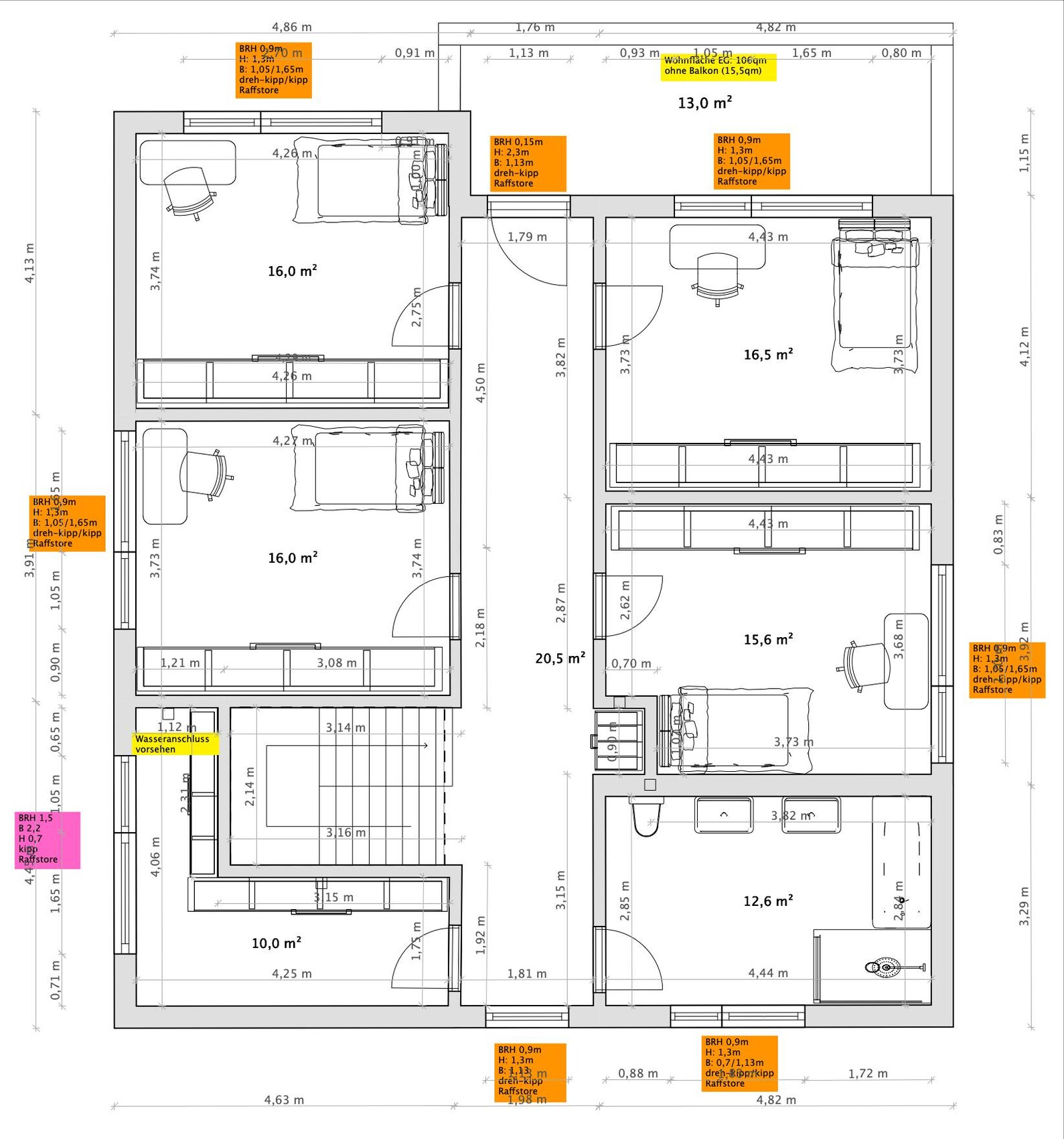 Grundriss eines Wohnhauses mit mehreren Schlafzimmern, Wohnzimmer, Küche und Maßangaben.