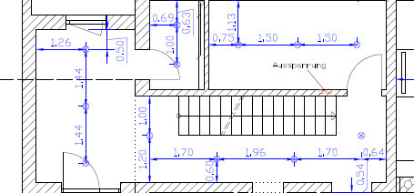 2D Grundrissplan mit Maßlinien, Treppen und Türen