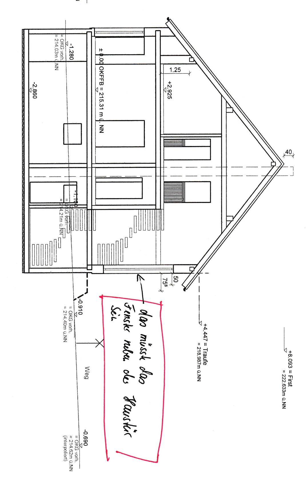 Zweidimensionaler Grundrissplan eines Hauses mit Maßen und Raumaufteilungen