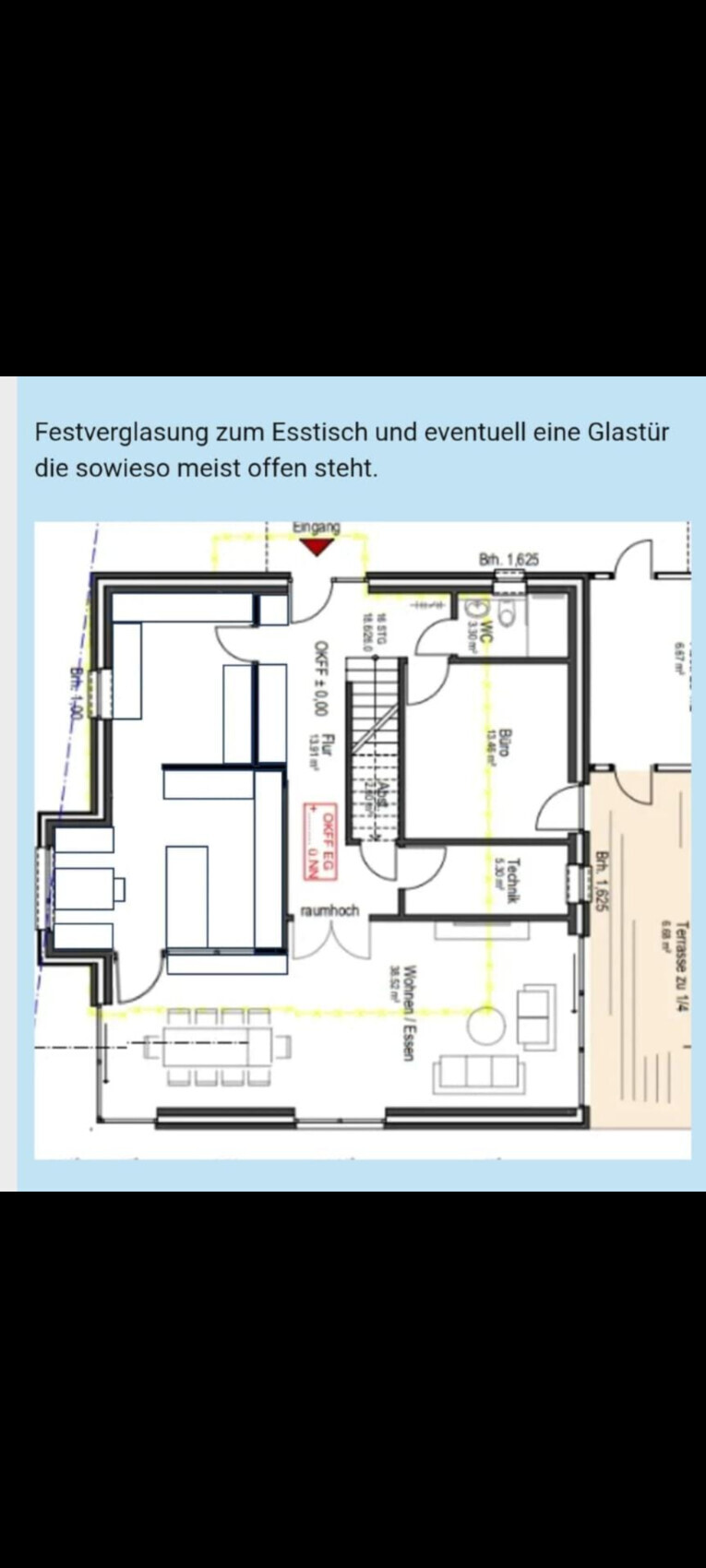 2D-Grundrissplan eines Hauses mit Wohnzimmer, Essbereich, Küche und Terrasse