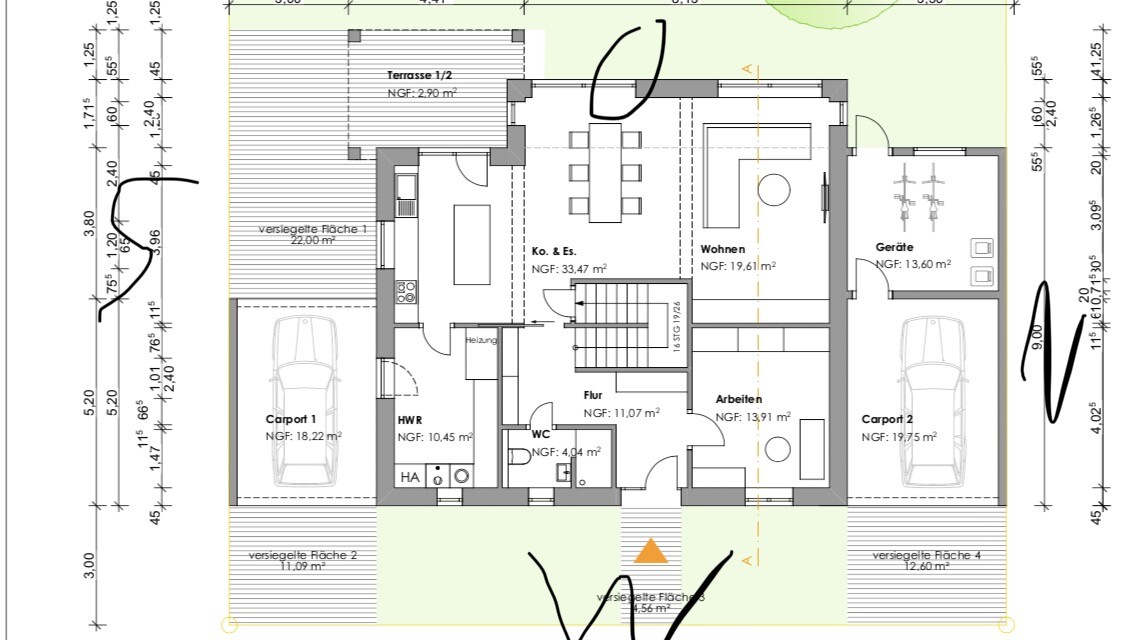 Grundriss eines Einfamilienhauses mit Wohnraum, Küche, Terrasse und Carport