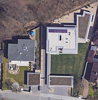 grundrissplanung-neubau-efh-mit-doppelgarage-stadtvilla-365174-1.jpg