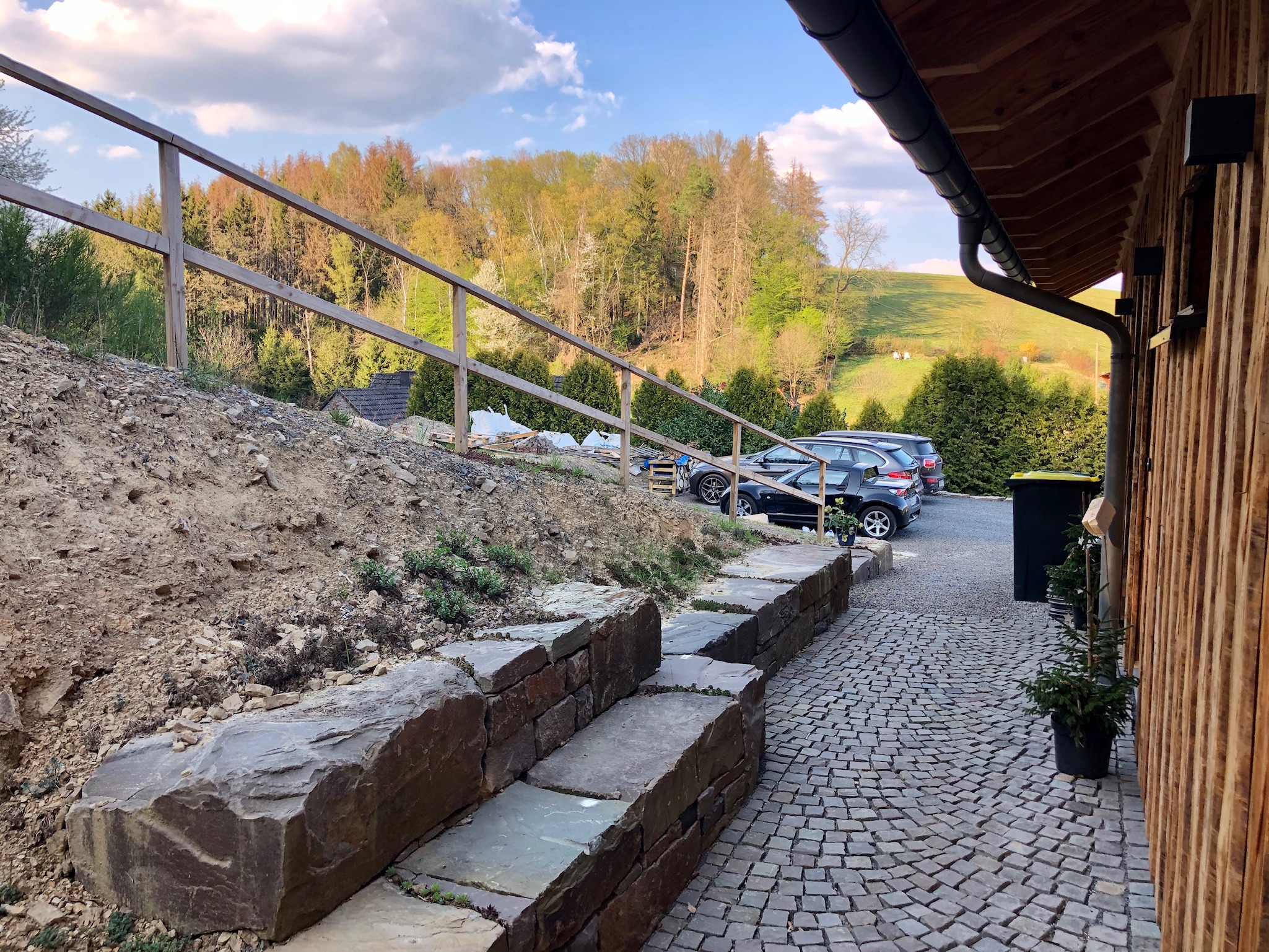 grundrissplanungen-eines-efh-auf-640m-mit-niedriger-traufhoehe-436462-4.JPG