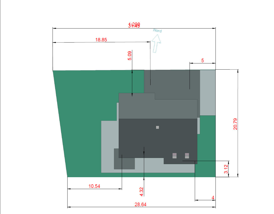 Lageplan eines Baugrundstücks mit Hausgrundriss und Maßangaben in Rot