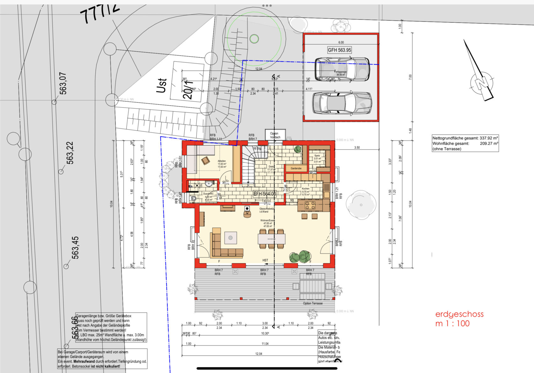 Grundriss eines Hauses: Erdgeschoss mit Wohnzimmer, Küche, Essbereich; Garage mit zwei Autos.