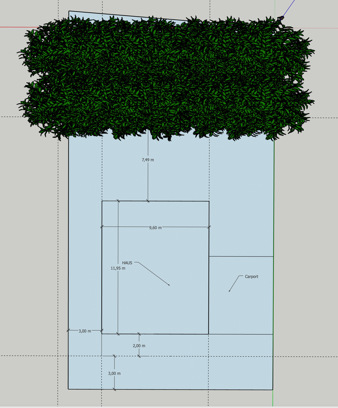 Grundriss eines Grundstücks mit Haus, Carport, Hecke und Maßangaben.