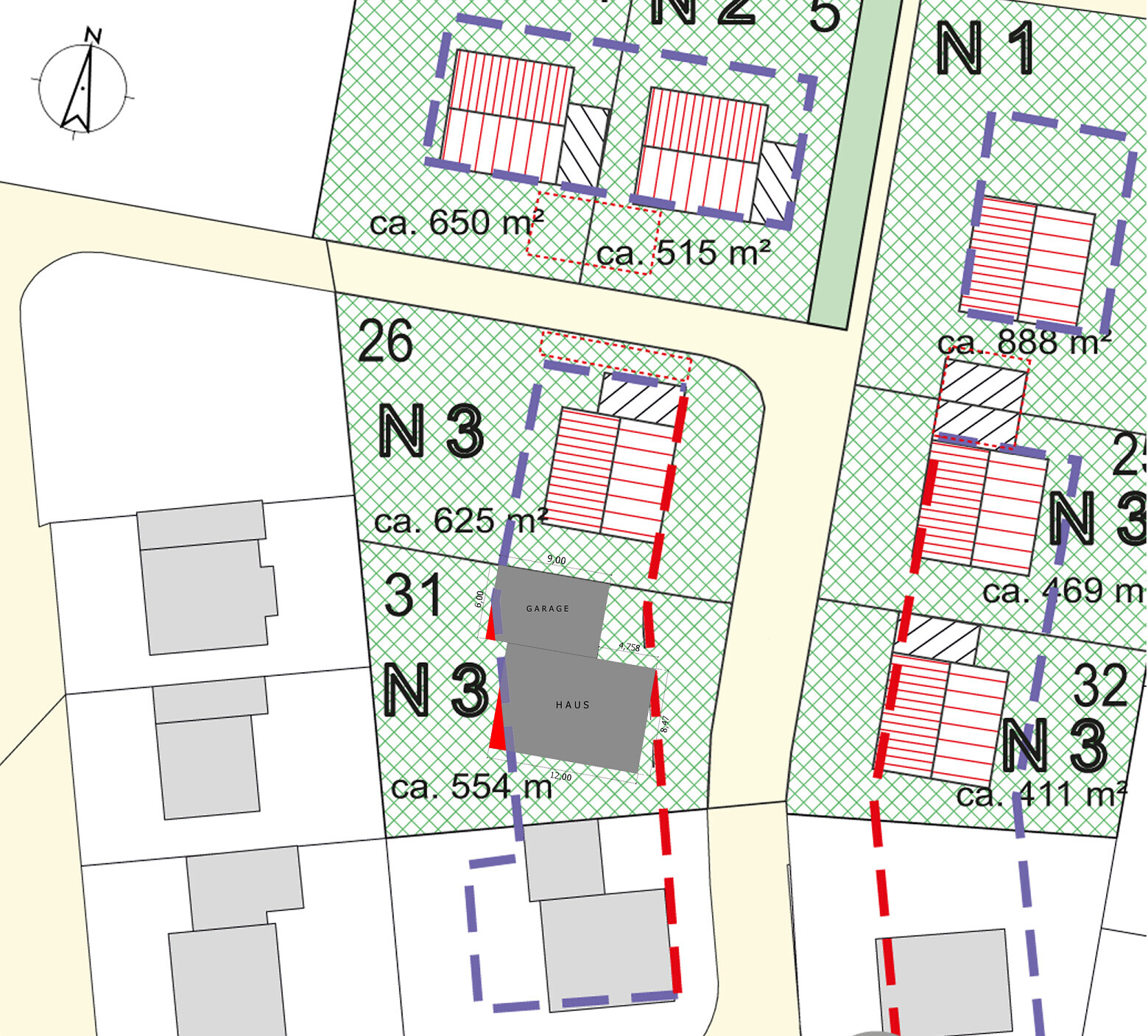 Lageplan eines Wohngebiets mit Grundstücken, Häusern, Garagen, Straßen und Maßangaben (N1–N3).
