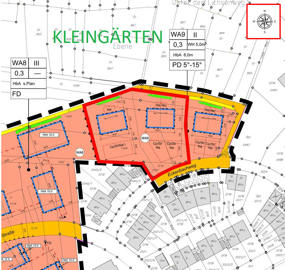 Lageplan eines Baugrundstücks mit farblich markierten Bereichen und Wegen.