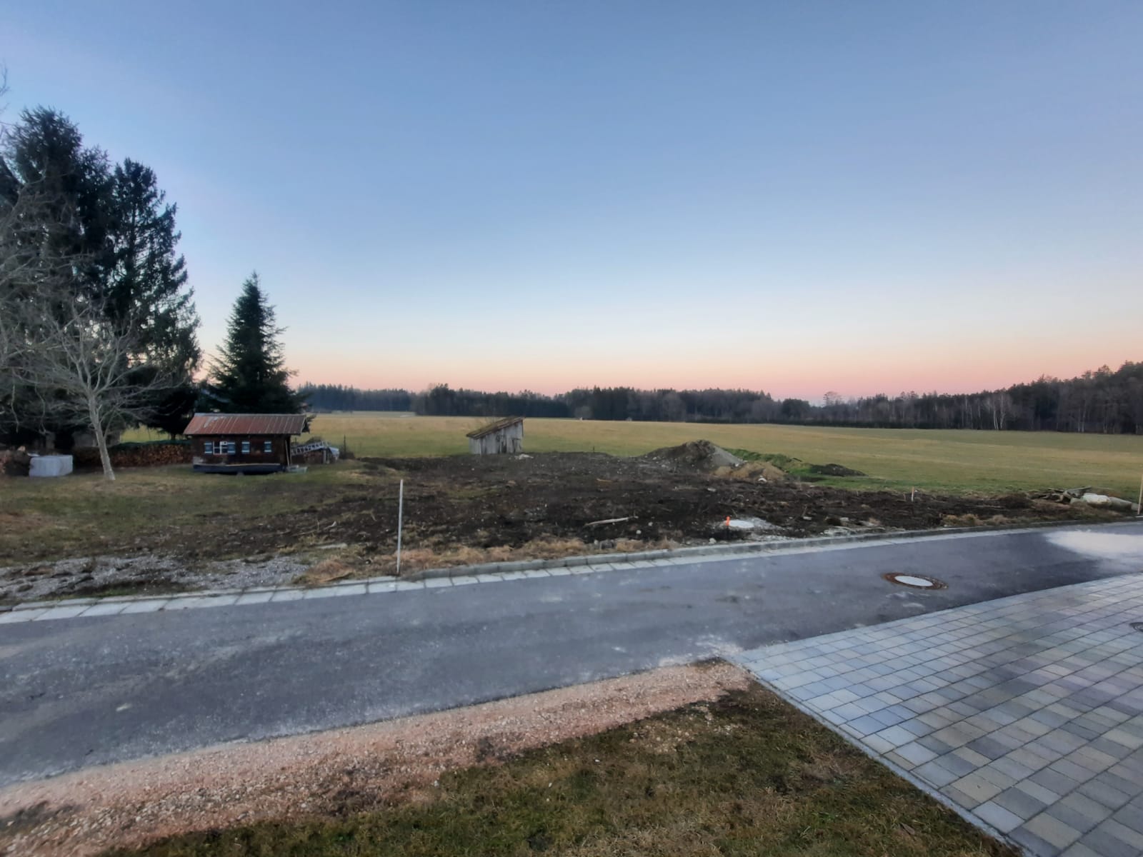 grundstueck-auffuellung-einfahrtgarage-mit-welchem-material-476552-2.jpg