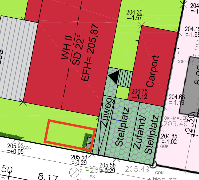 Lageplan: rote Gebäude, Carport, Stellplätze, Zufahrt, Zuweg, Grünflächen.