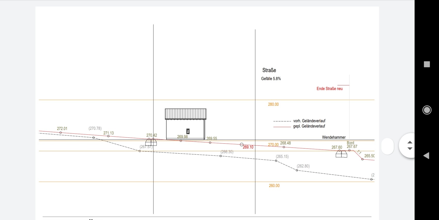 Technischer Plan: kleines Haus, Straßenverlauf, Geländeverlauf und Höhenlinien.