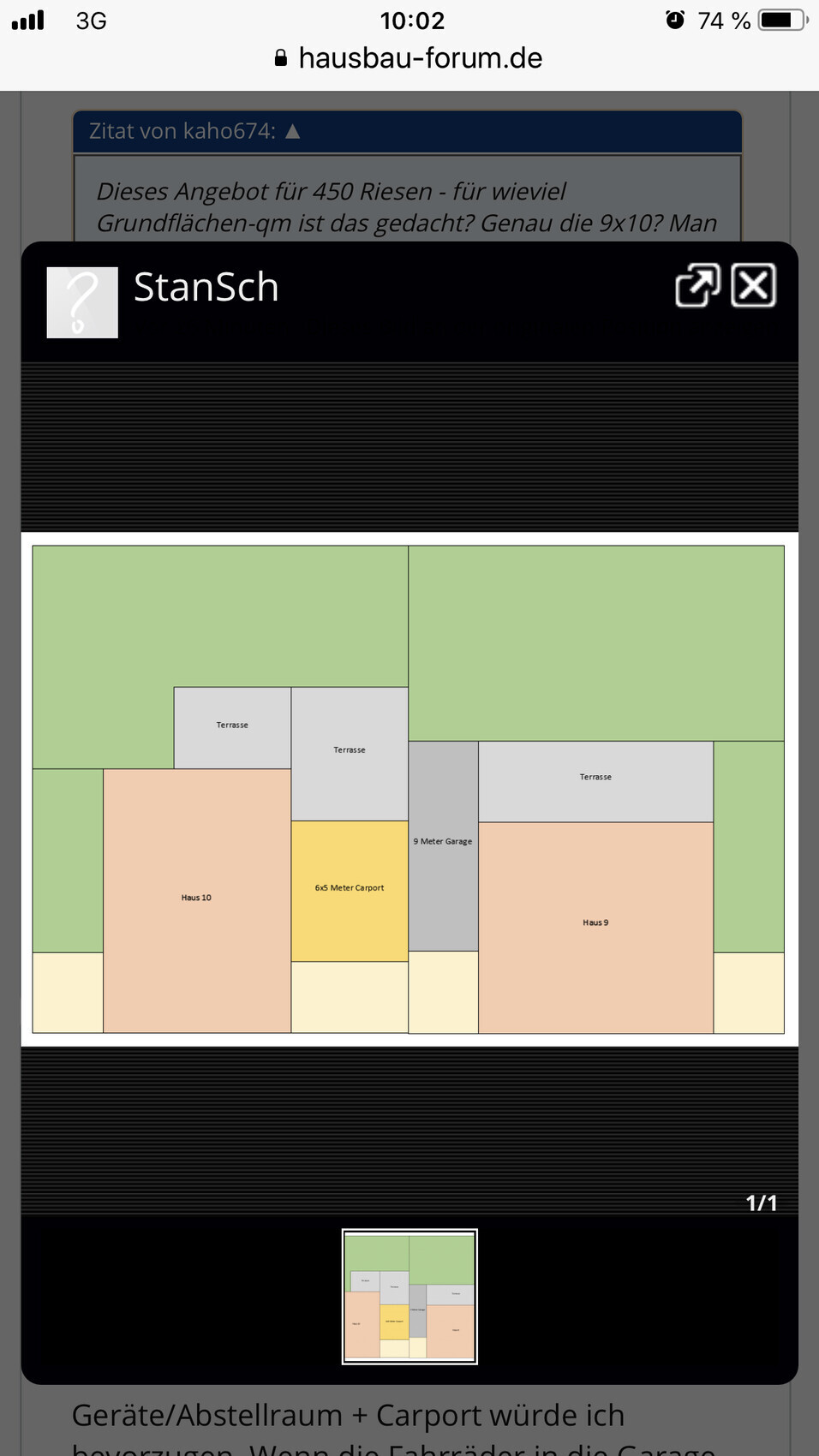 Grundriss eines Wohnhaus-Grundstücks mit Haus 9, Haus 10, Terrassen, Garage und Carport.