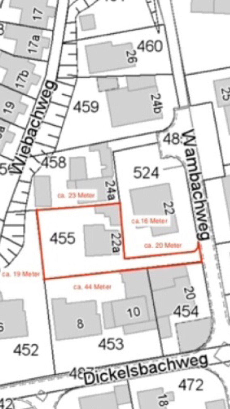 Lageplan mit Parzellen, rote Grenzlinien, Straßennamen sichtbar.