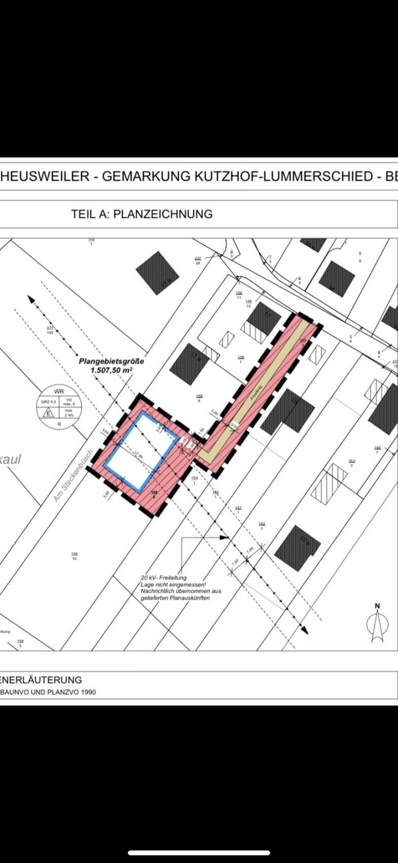 Lageplan eines Bauvorhabens mit farblich markiertem Grundriss (Teil A: Planzeichnung)