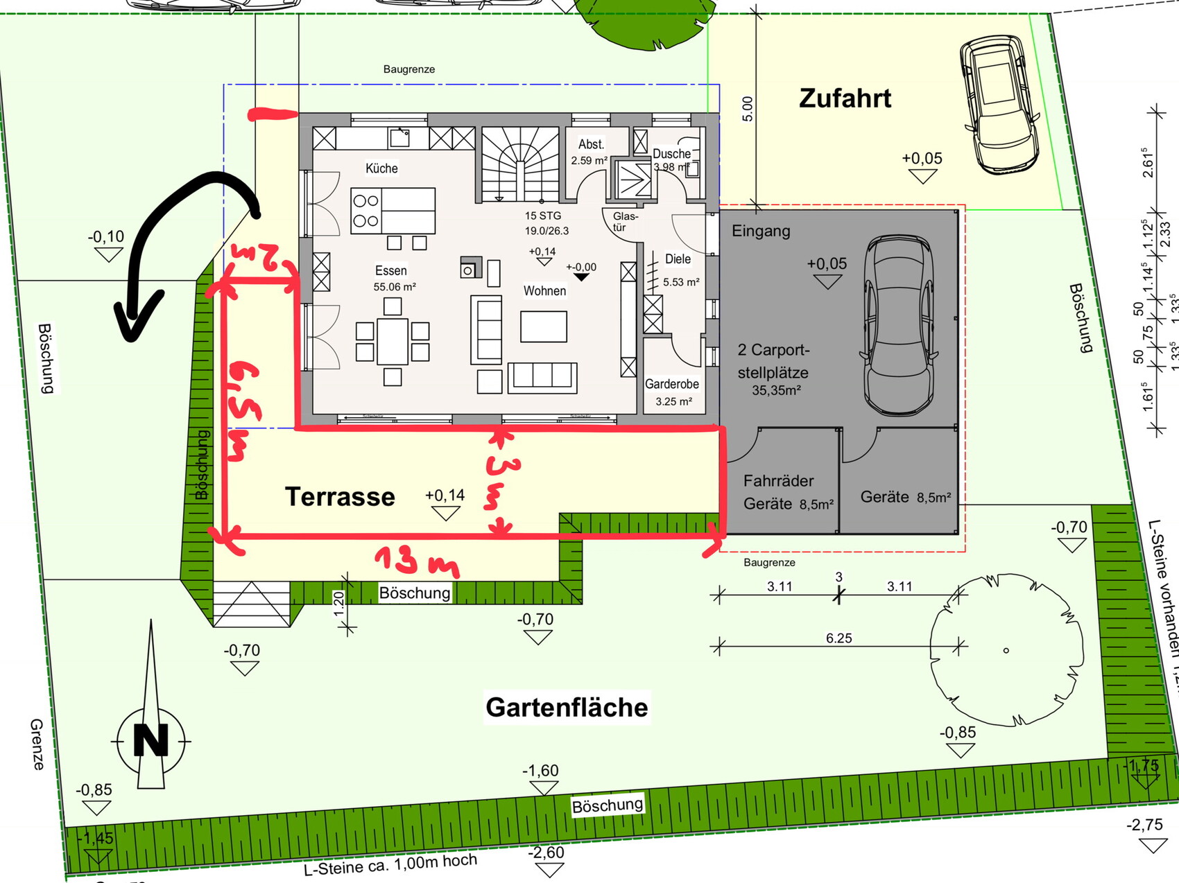 Grundrissplan eines Hauses mit Terrasse, Carport und Garten