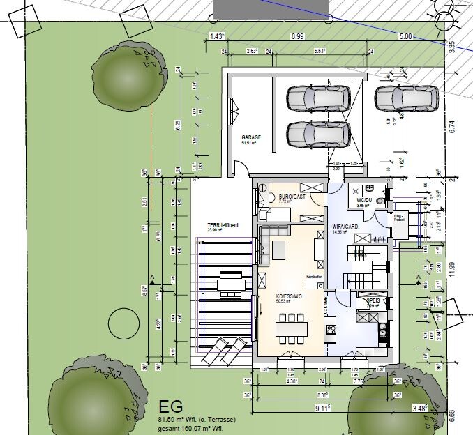 Erdgeschoss-Grundrissplan eines Hauses mit Garage, Terrasse und Garten