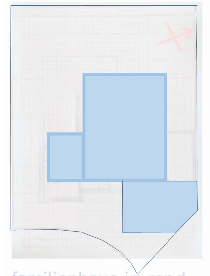 Architektengrundriss mit drei hellblauen Rechtecken auf Gitternetz, rotes X oben rechts