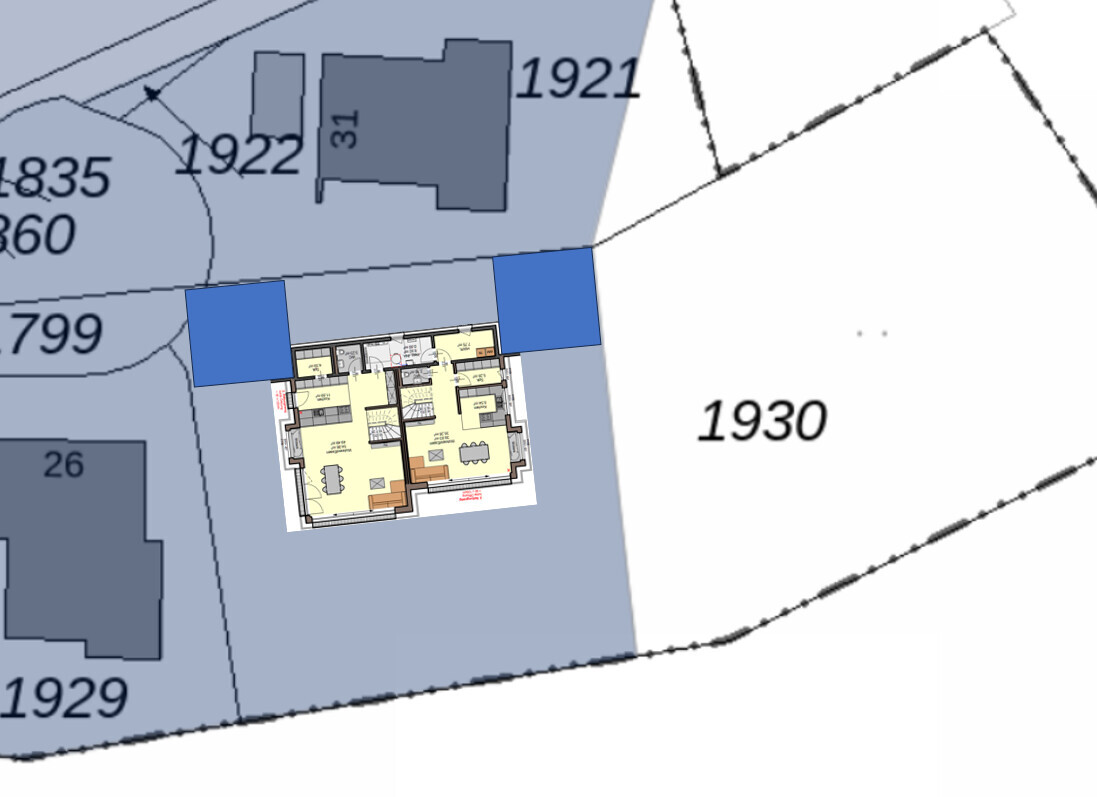 Liegenschaftskarte: Parzellen 1921 und 1930; blaue Flächen; Hausgrundriss im Zentrum.