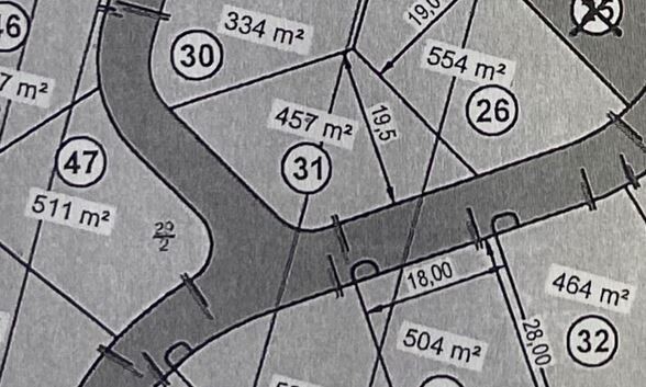 Katasterkarte mit Parzellen, Nummern 26,30,31,32 und Flächenangaben in m².