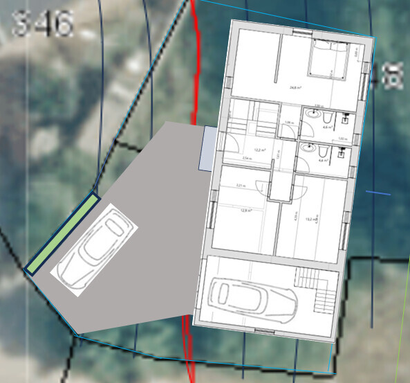 Überlagerter Grundriss eines Hauses auf Kartenlage mit zwei Autos auf Parkplätzen und Zufahrt.