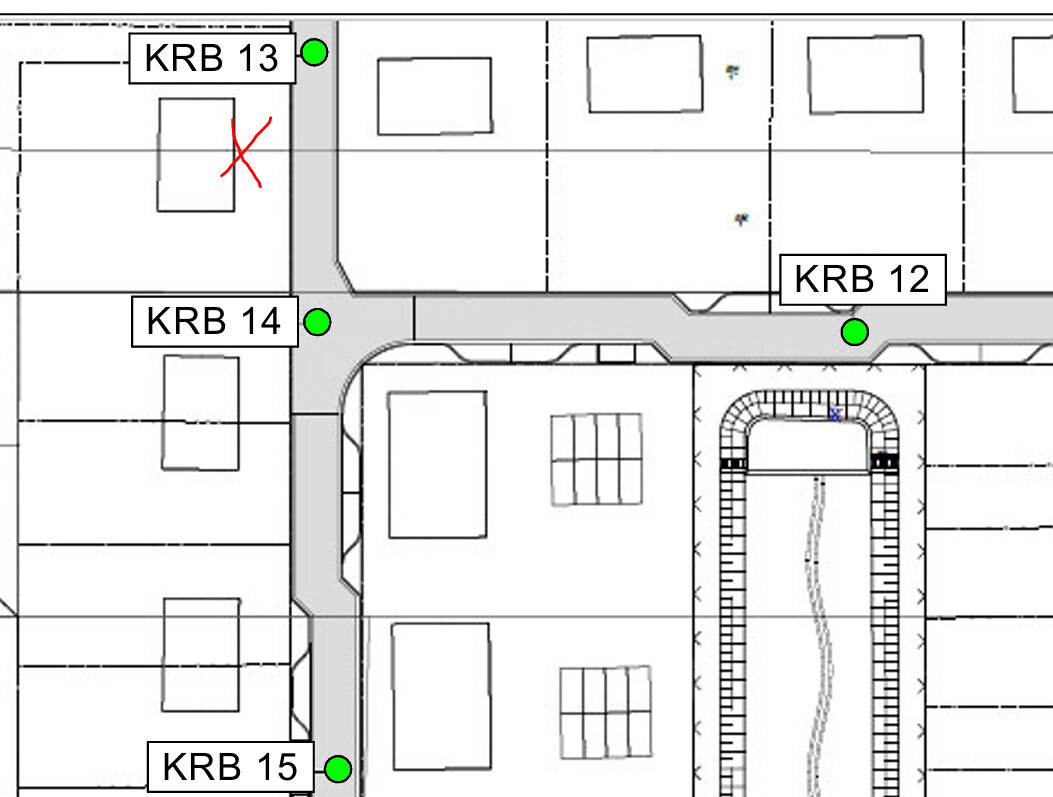 Lageplan mit Straßen, Gebäuden, KRB 12–15, grünen Markierungen und rotem X bei KRB 13.