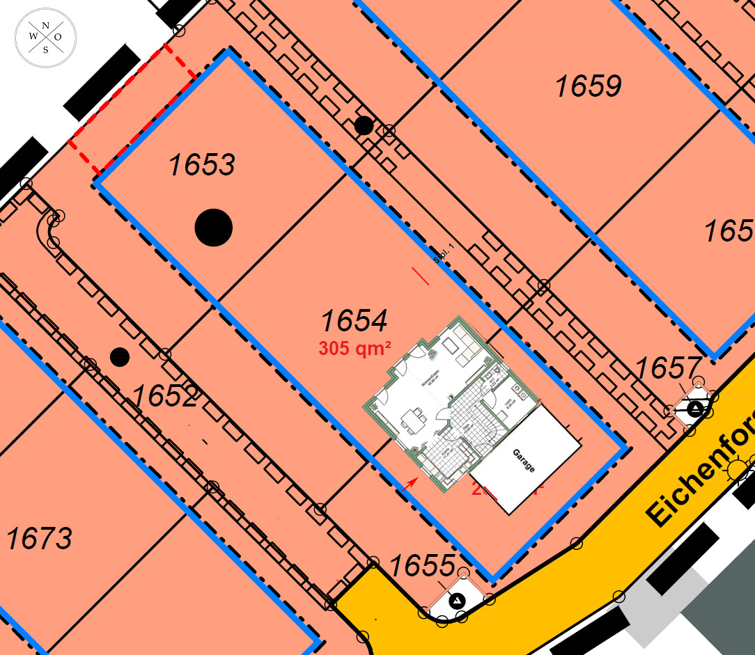 Lageplan mit Parzellenzahlen, blauen Grundstücksgrenzen und überlagertem Hausgrundriss