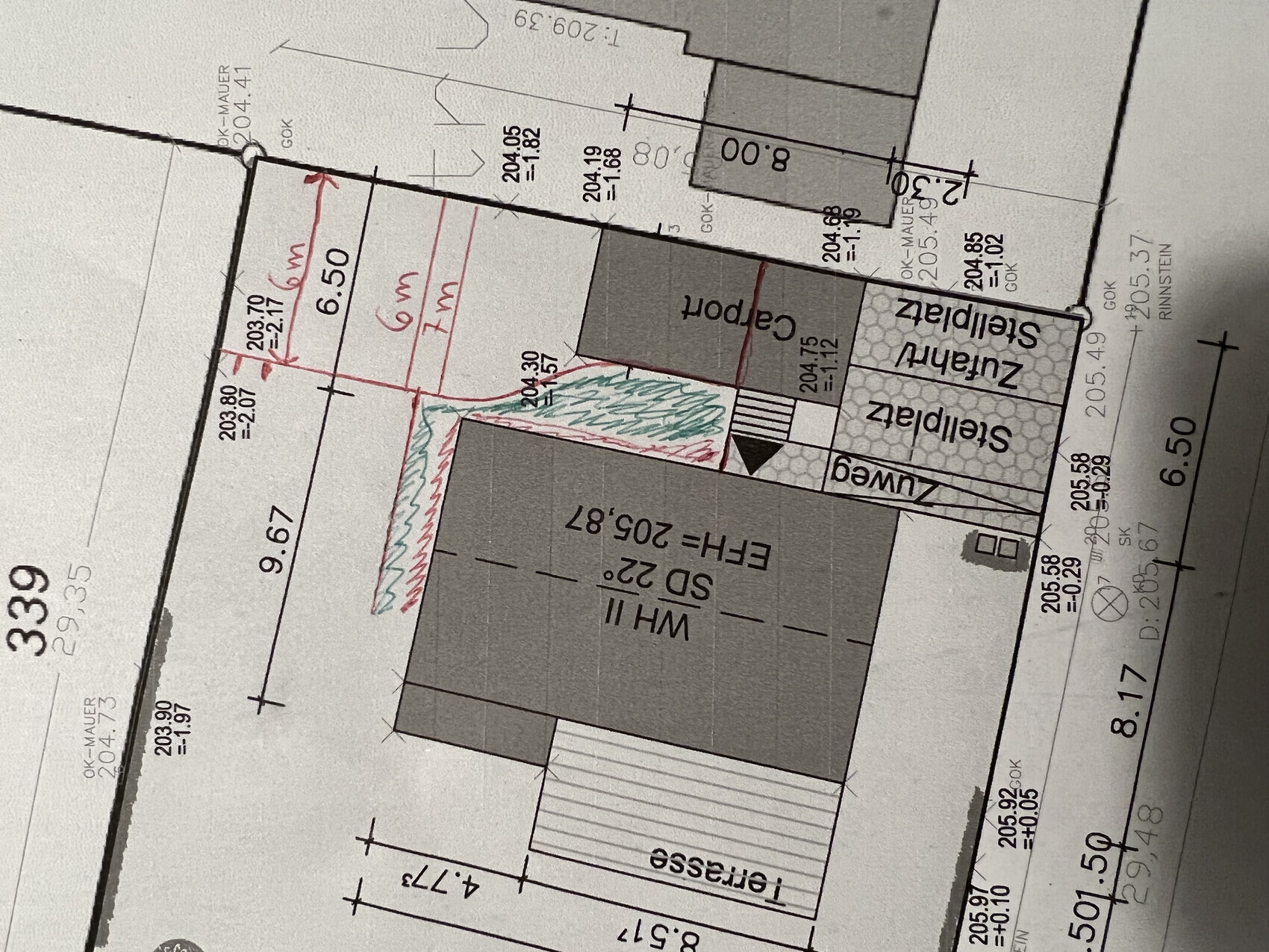 grundstuecksplan-hausgrundriss-bauplanung-detaillierte-ansicht.jpg