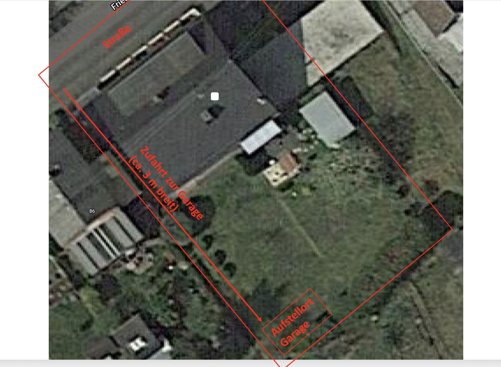 Lageplan eines Grundstuecks mit Haus, Garagenaufstellort und Zufahrt