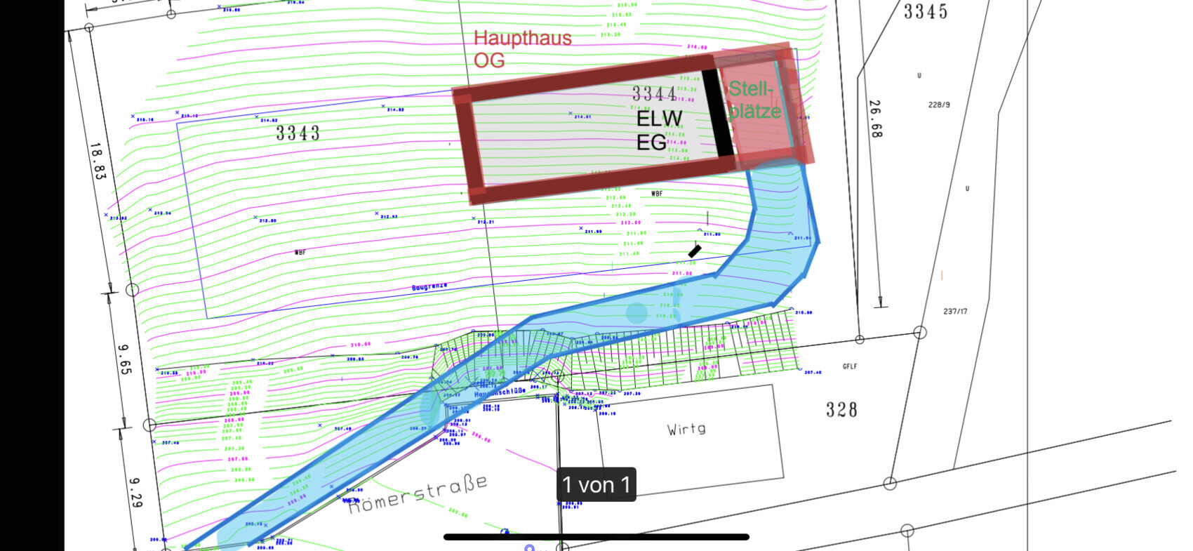 Lageplan mit Grundstücks-Grundriss, Konturenlinien und Hausmarkierungen