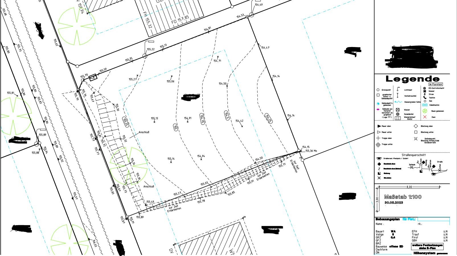 Bau-Lageplan: Grundriss mit Höhenlinien, Wegen, Gebäuden, Legende, Maßstab 1:100.