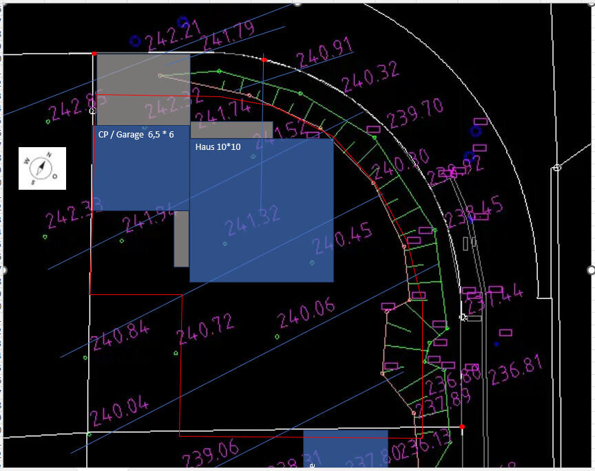 CAD-Grundstuecksplan mit Gebäudeflächen, Maßen und Kurven.