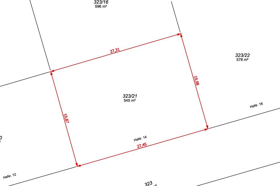 Lageplan eines Baugrundstücks mit rotem Umriss auf angrenzenden Parzellen