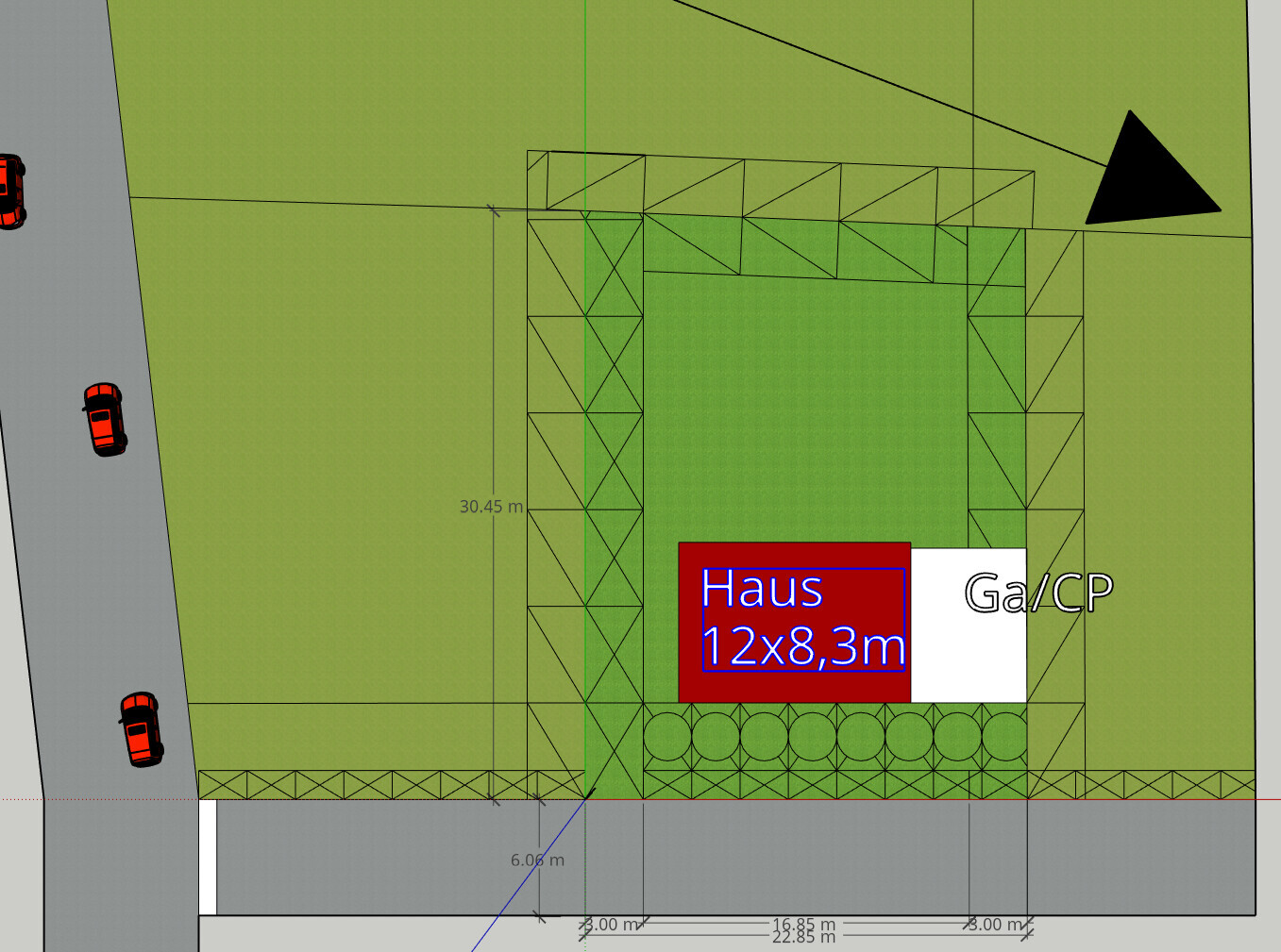 Lageplan eines Grundstücks mit Hausgrundriss, Zufahrt und Gartenbereich.