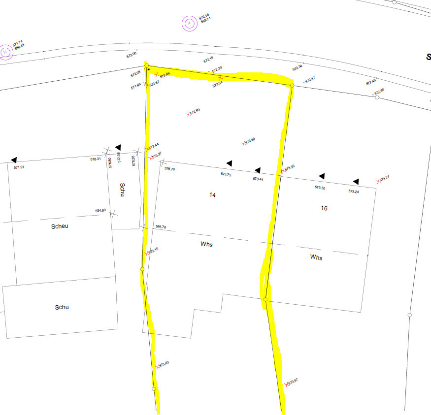 Katastralplan mit gelber Umrandung eines Grundstücks (Parzelle 14) und angrenzenden Flächen.