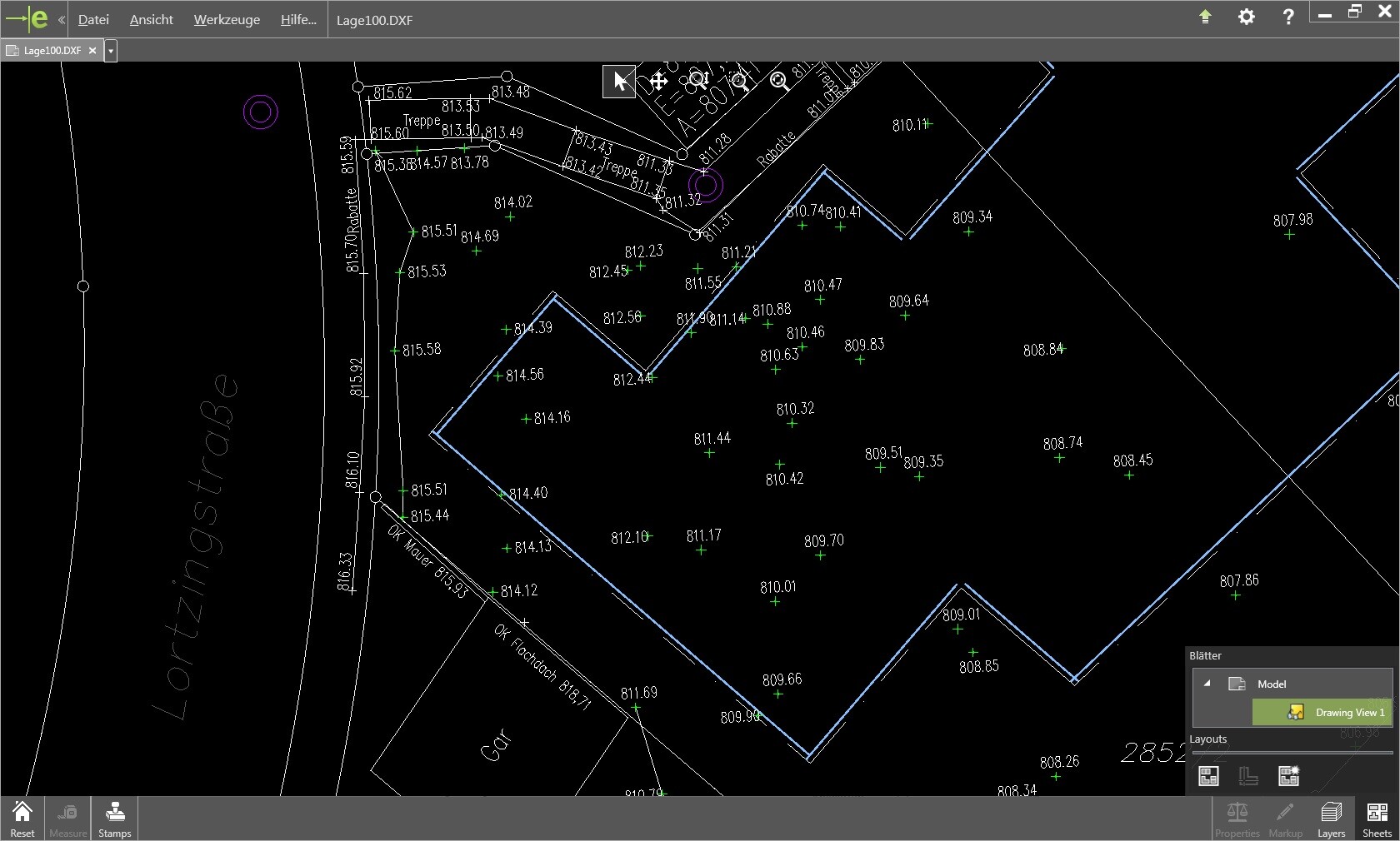 CAD-Lageplan eines Grundstücks im DXF-Format mit Grenzlinien und Koordinaten.