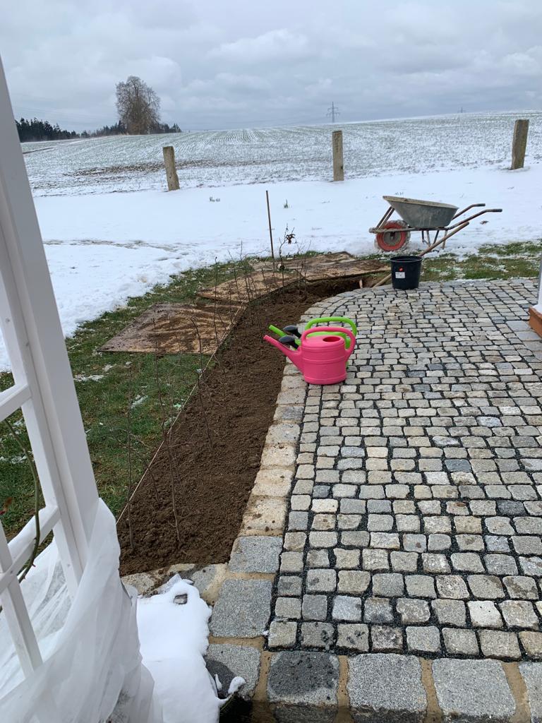 grundstuecksplanung-wie-aussenanlagen-planen-602757-3.jpeg