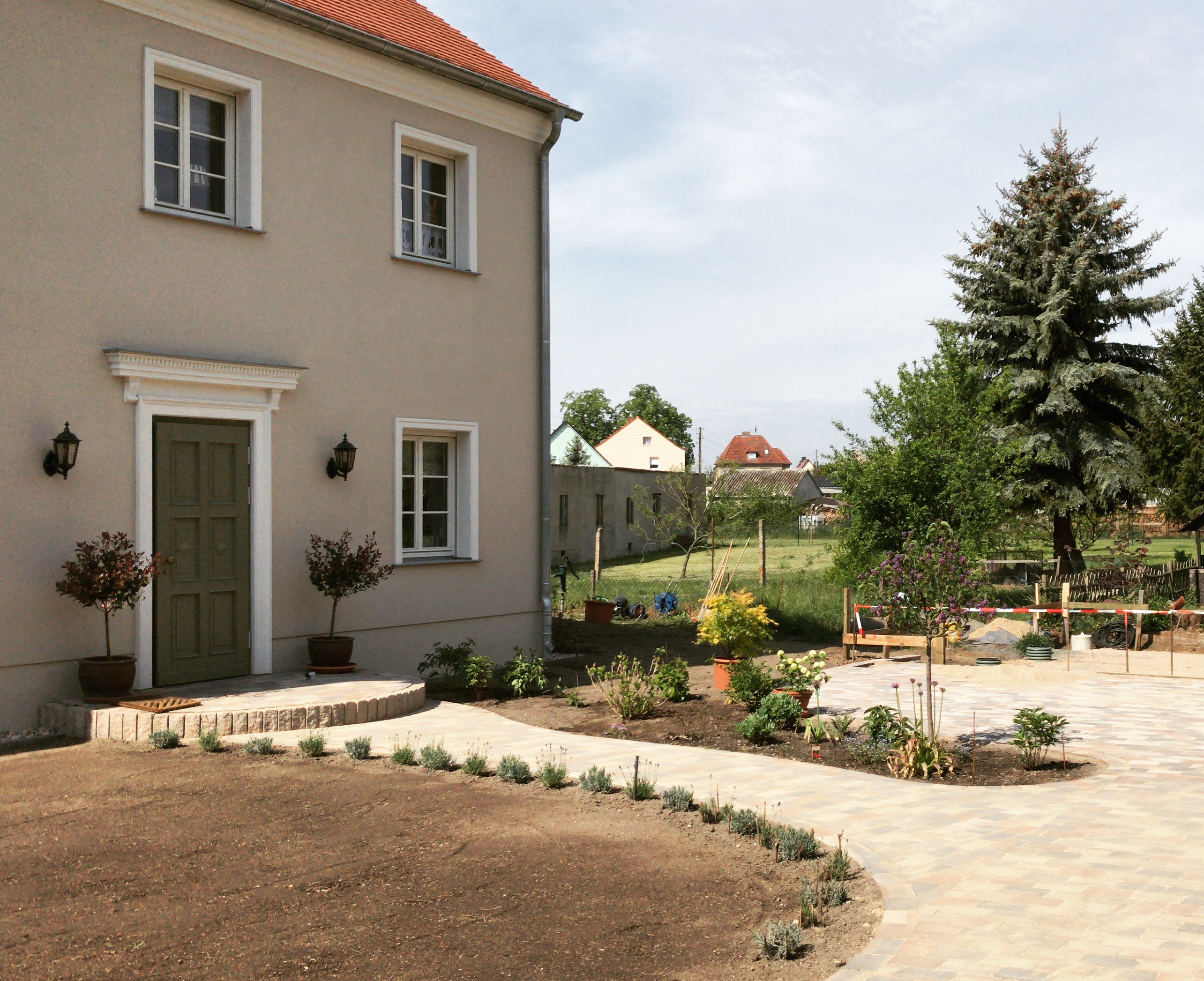 guenstiger-garten-bei-neubau-wie-am-besten-vorgehen-568872-1.jpeg