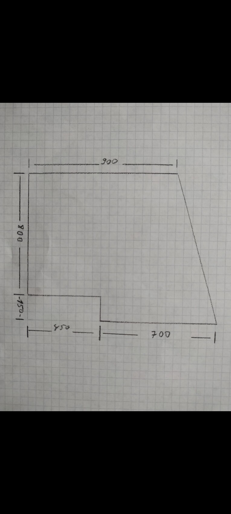 Grundriss einer unregelmäßigen Fläche mit Aussparung unten links; Maße: 900×800 mm, 500 mm Breite.