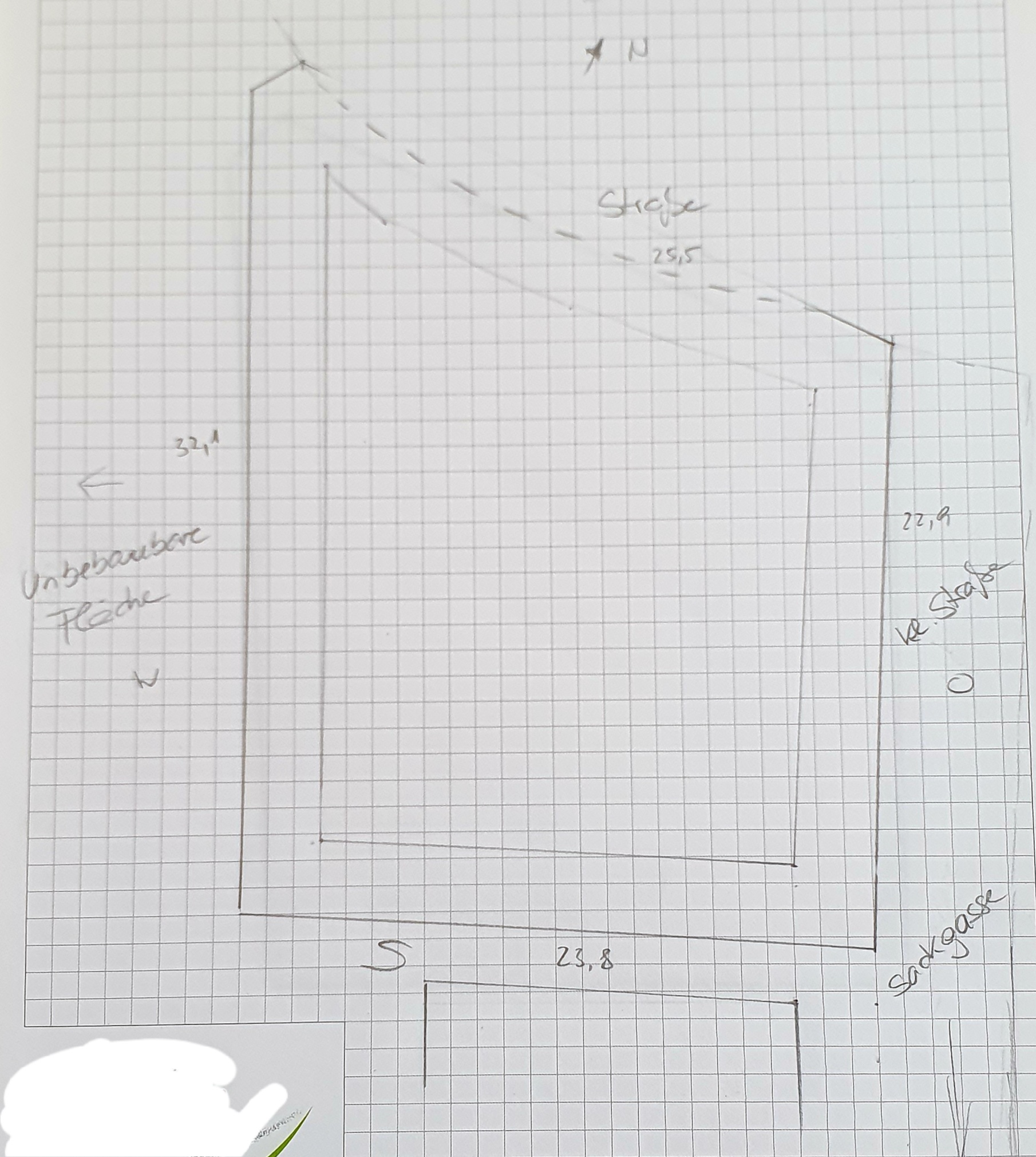 hand-gezeichnete-grundriss-skizze-hausbau.jpg