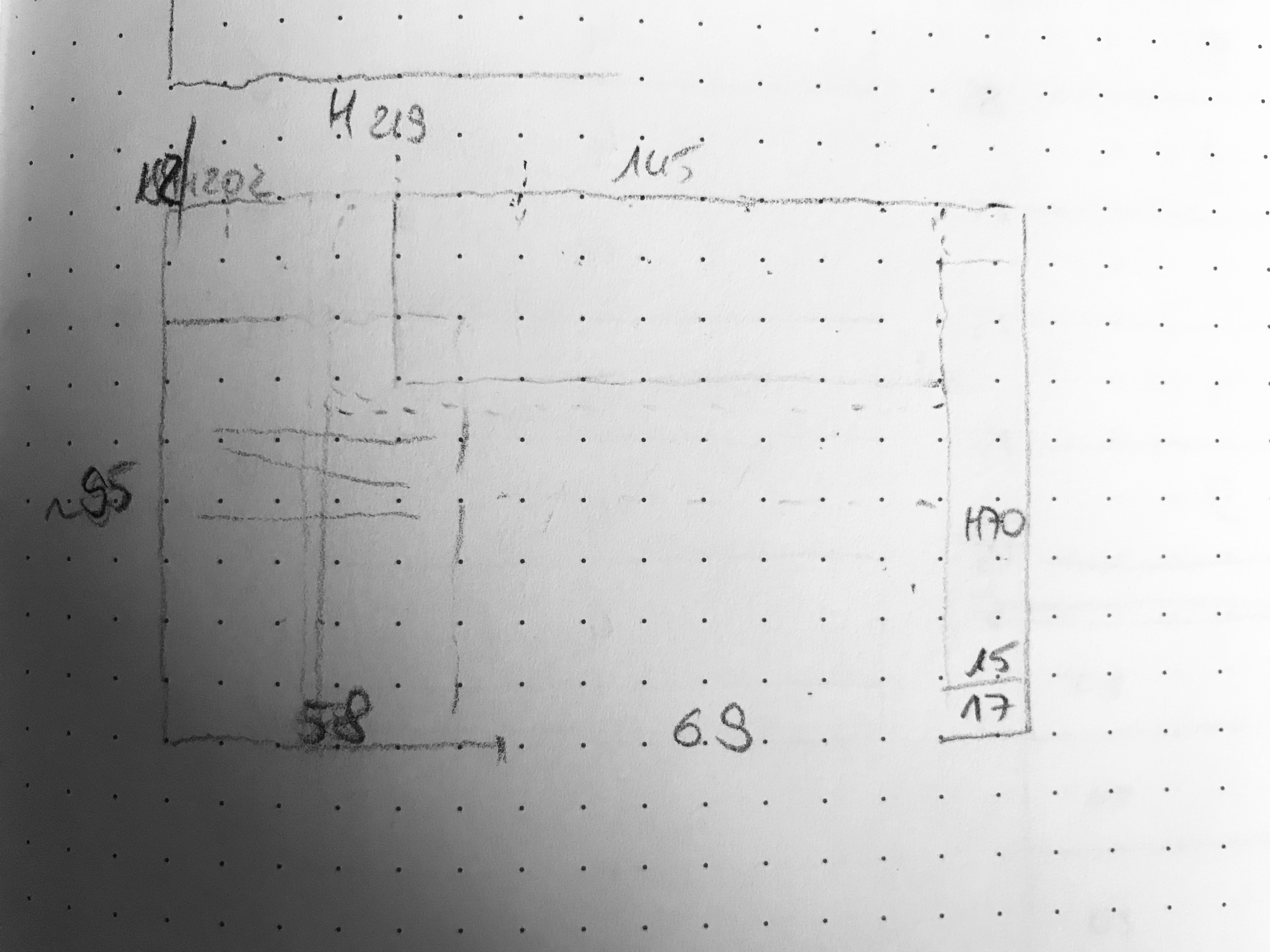 handzeichnung-grundriss-planung-hausbau-raumaufteilung-2d-zeichnung-maßstab.jpeg