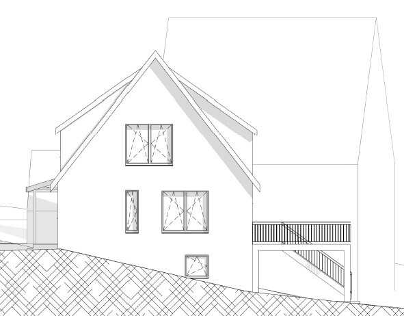 Linienzeichnung eines zweigeschossigen Hauses mit Satteldach, Treppen und Balkon auf Hang.