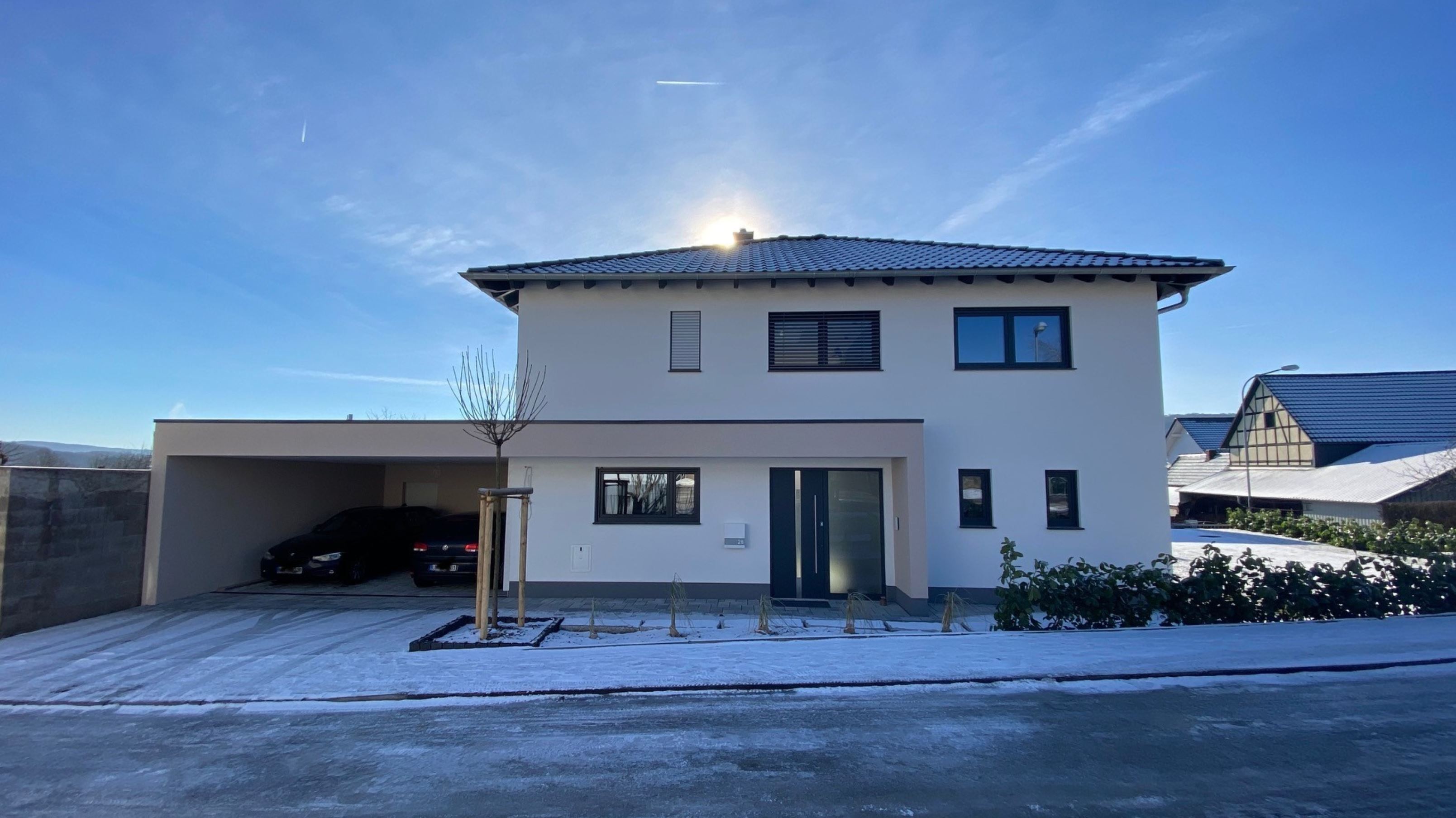 haus-aussengestaltung-ideenfindung-481960-2.JPG