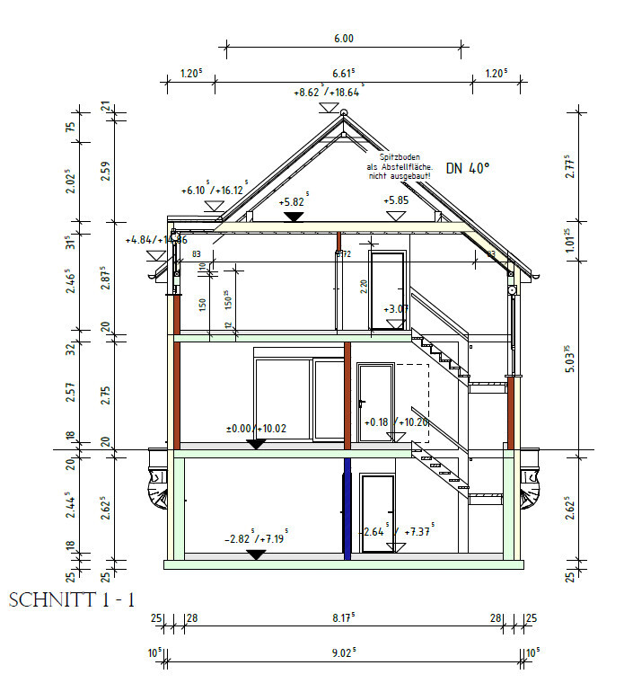 Technischer Hausschnitt eines zweistöckigen Hauses mit Dachstuhl, Treppen und Fundament.