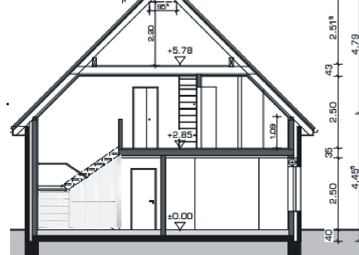 Querschnitt eines Hauses mit Treppe, Dachstuhl und Innenräumen
