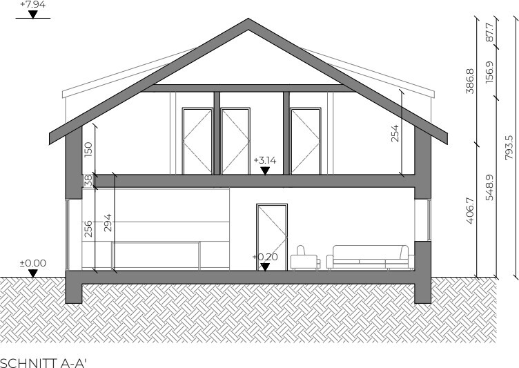 Querschnitt A-A' durch ein zweigeschossiges Haus mit Dachstuhl, Fenstern, Türen und Möbeln.