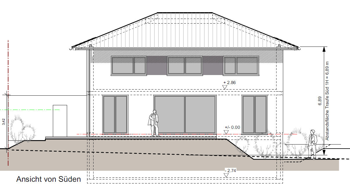 Ansicht von Süden: zweigeschossiges Haus mit Satteldach, Fensterfronten, Terrasse und Garten.